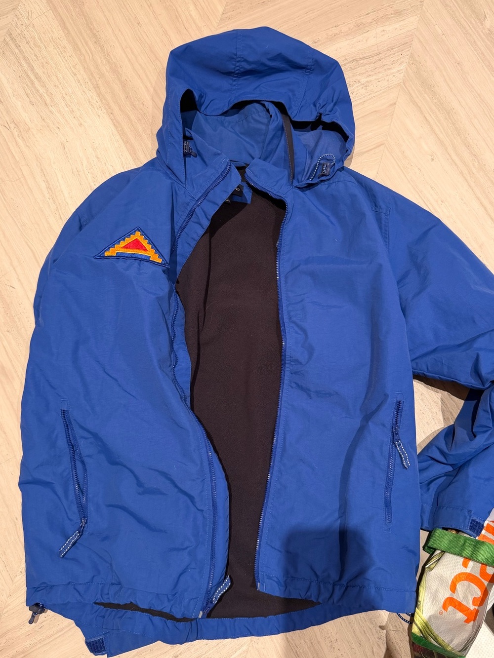 Vintage L.L. Bean Blue Water Resistant fleece lined parka jacket